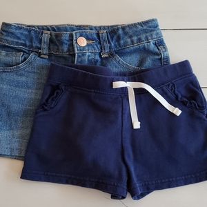 Bundle of girls shorts size 4/5